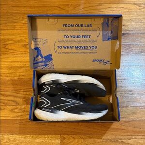 Brooks Women’s Black Athletic Shoes